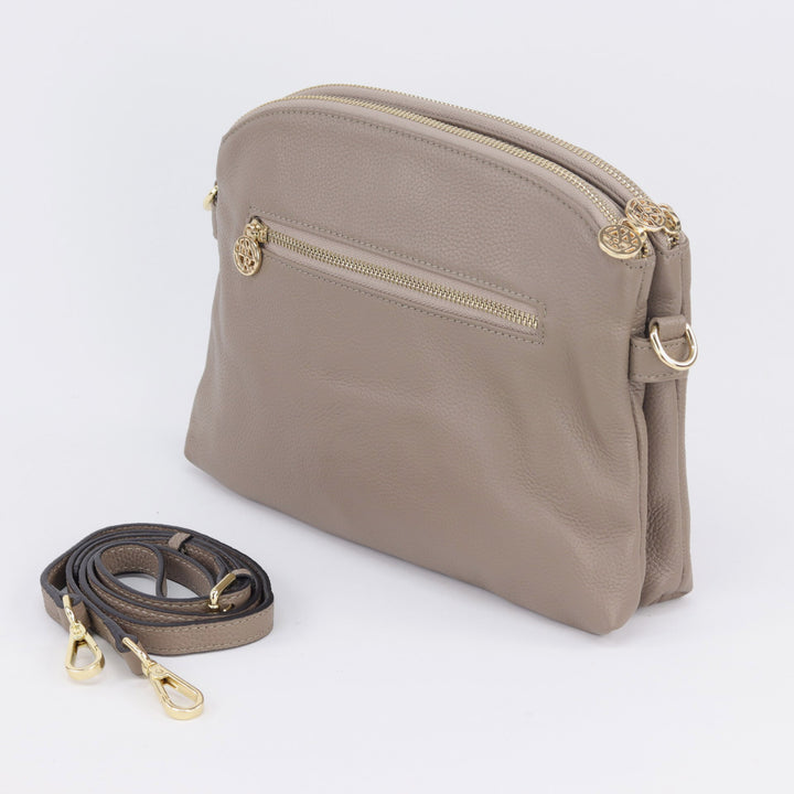 back of fog Abigail bag showing zip and spare strap#colour_fog