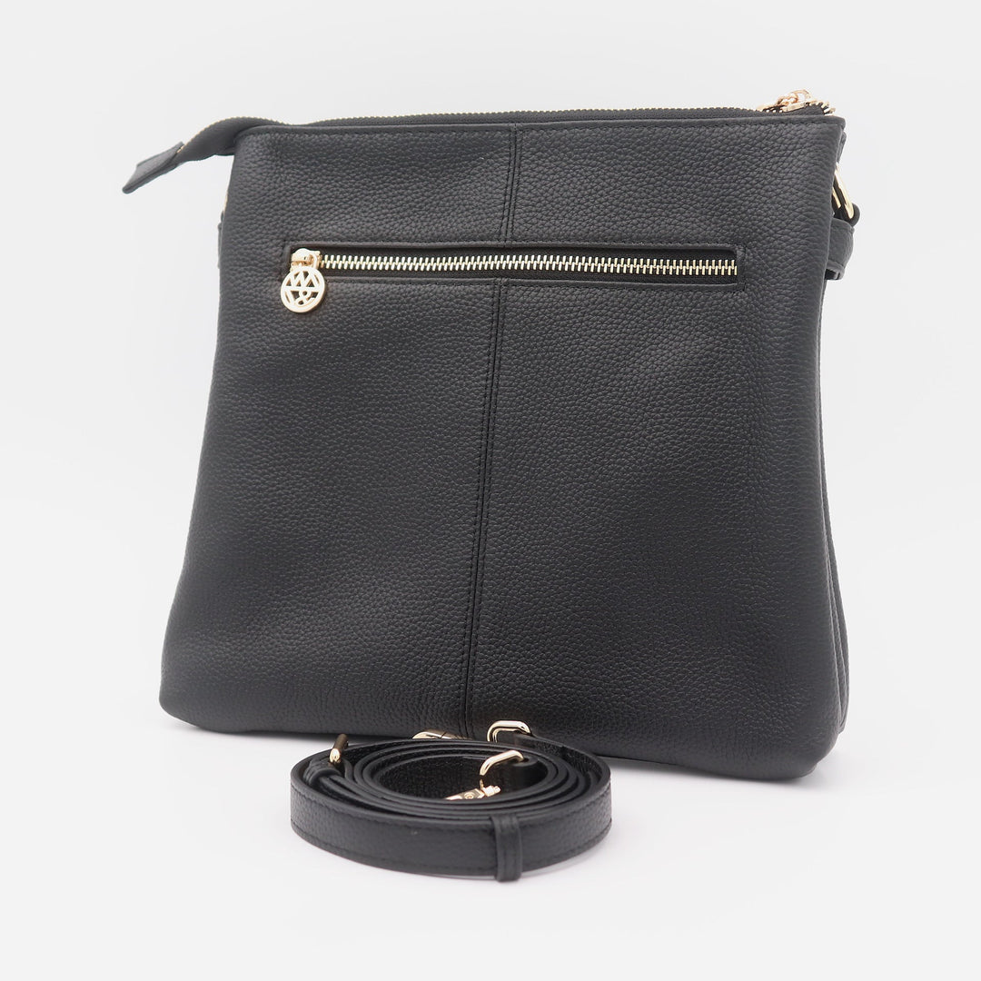 Willow &amp; Zac Ivy Pebbled Leather Crossbody Messenger Bag - Black