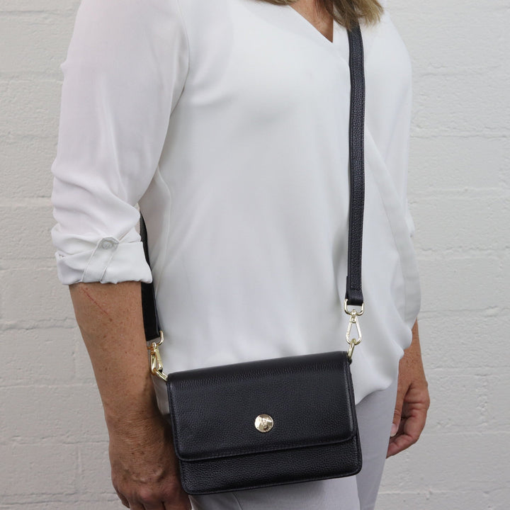 Willow & Zac Lily leather crossbody shoulder bag black