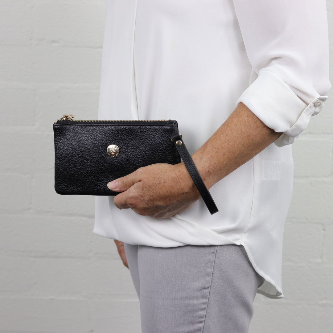 Willow & Zac Polly leather wristlet clutch black #colour_black