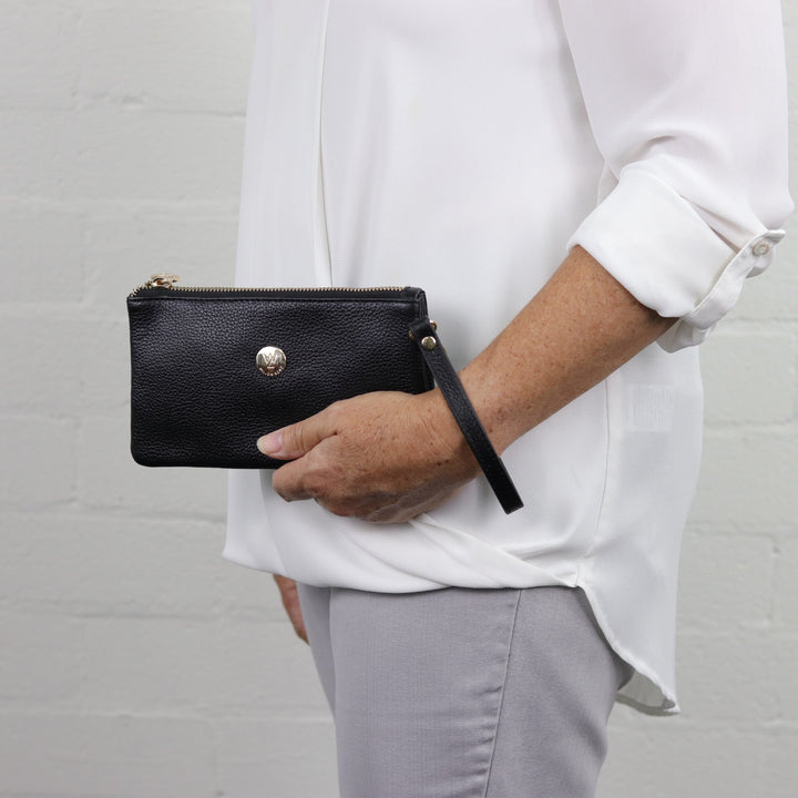 Willow & Zac Polly leather wristlet clutch black #colour_black